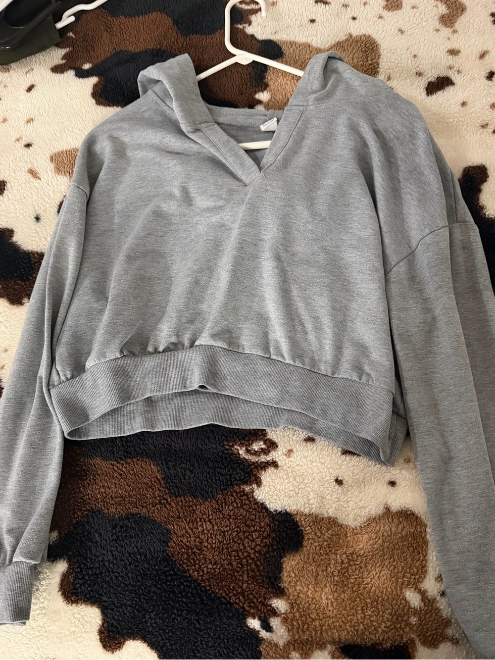 Women's Gray Hooded Cropped Sweater